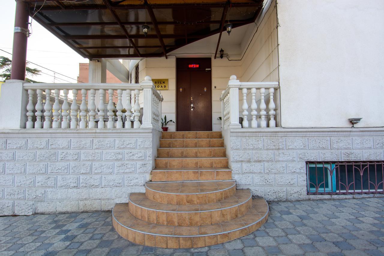 Silk Road Hotel Tbilisi Exterior photo